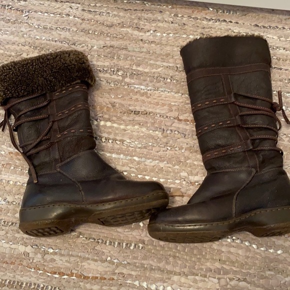 Blondo Shoes - BLONDO wither shearling boot brown lace tie 8.5